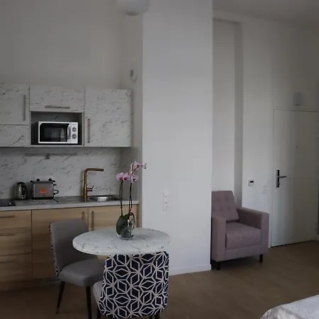 Domitys - Le Parc Des Aubiers Apart-hotel Poissy