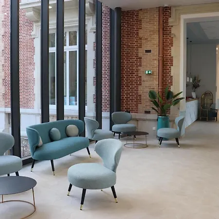 Domitys Services Seniors Le Parc Des Aubiers