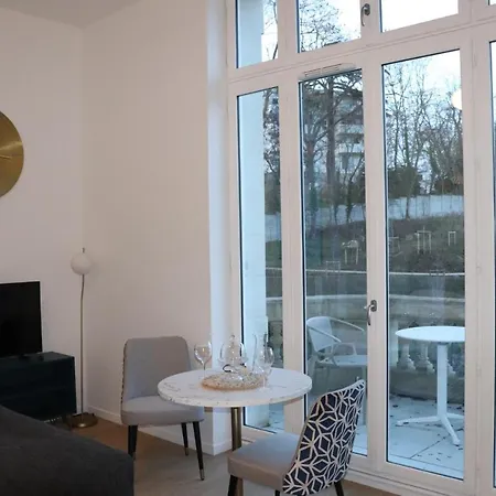 Apart-hotel Domitys - Le Parc Des Aubiers 4*