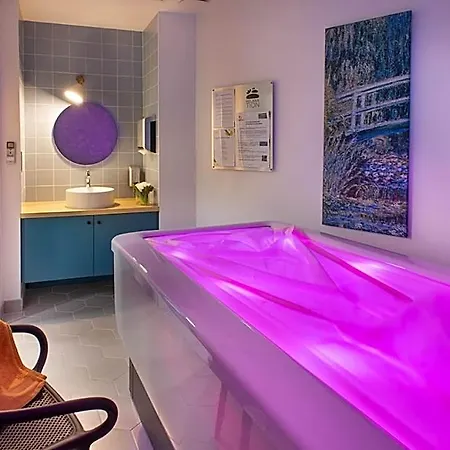 Apartmanhotel Domitys - Le Parc Des Aubiers 4*
